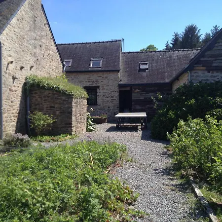 Gites Calmes Ecologiques Saint-Symphorien  Exterior photo